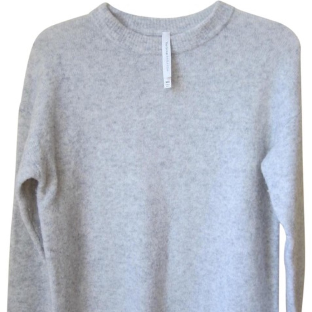 Aritzia The Group By Babaton Thurlow Crewneck Sweater